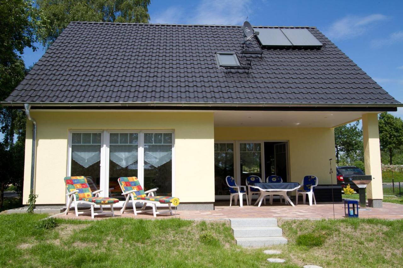 Ferienhaus Ellernblick Mit Sauna Steffenshagen Exterior photo
